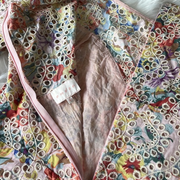 Entro floral eyelet lace romper EUC size Small - Picture 8 of 13